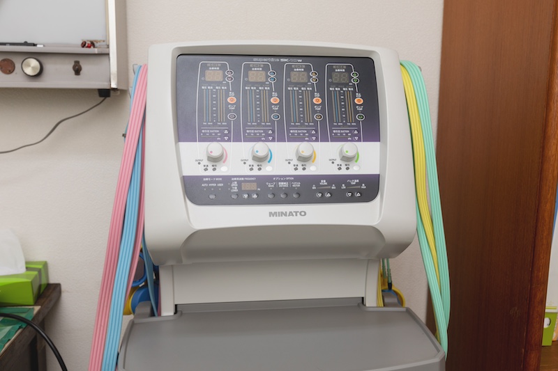 干渉電流型低周波治療器